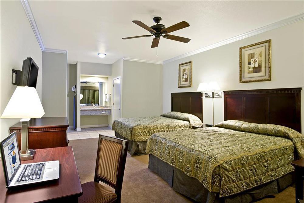 Rodeo Lodge Clovis Habitación foto